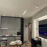 Zotos Luxury & * 塞萨洛尼基