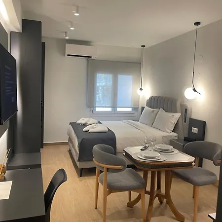 Zotos Luxury & Apartment *
